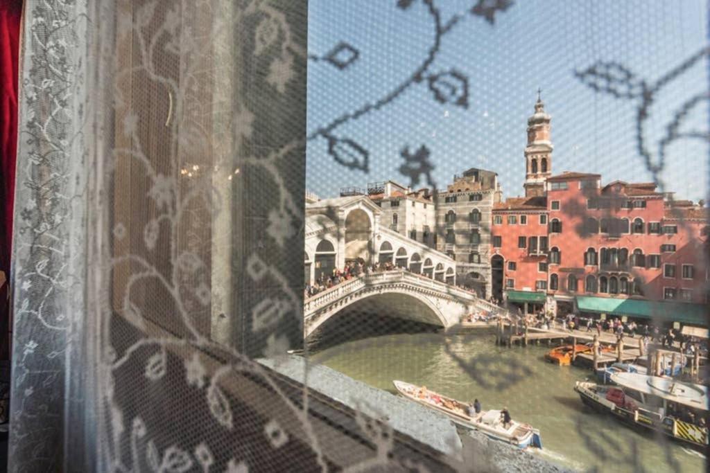 Rialto Apartment With Canal Grande View 베니스 외부 사진
