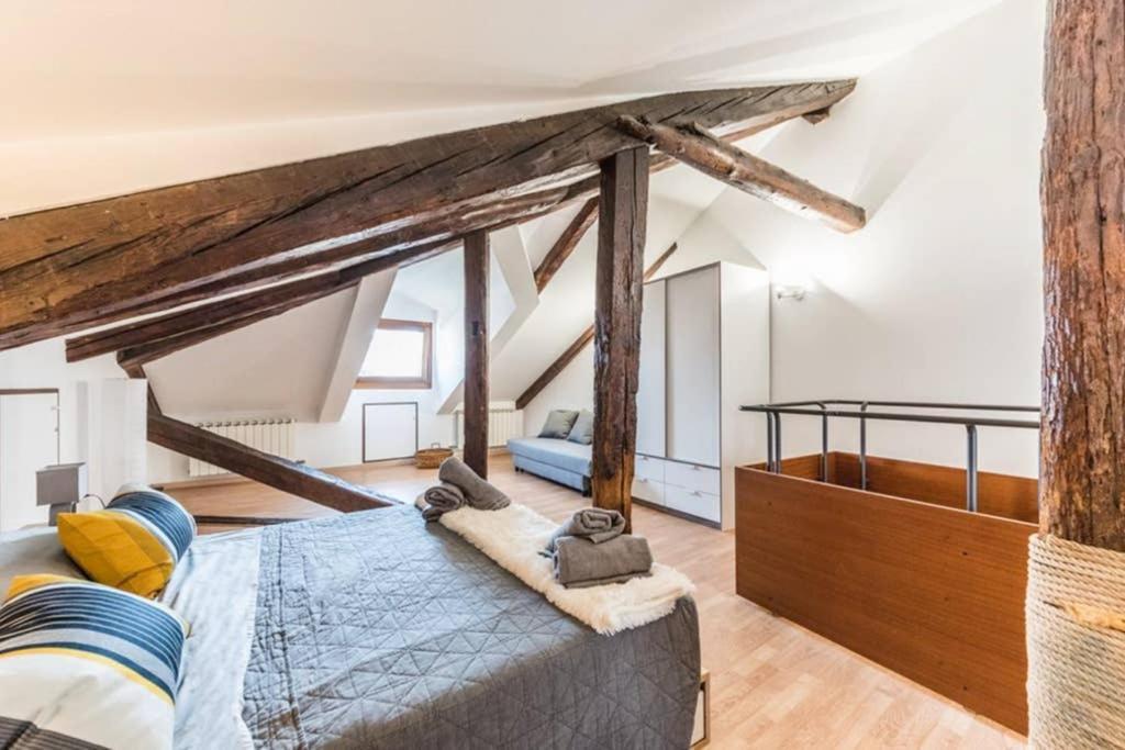 Rialto Apartment With Canal Grande View 베니스 외부 사진
