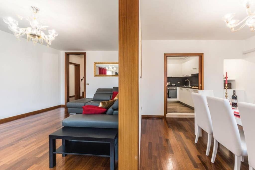 Rialto Apartment With Canal Grande View 베니스 외부 사진